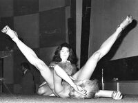 Leslie Bovee - Cluset.com