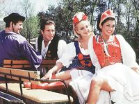 Rita Cardinale & Eve Bianco get fucked in all holes  44