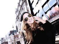 Sexy and sexy girl HD   250