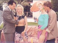 Vintage magazine No.689  playboy girls  34