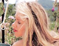 Retro magazine No.759  two hot bodies  38