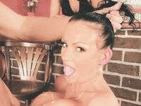 Vintage magazine No.551  Sally's bar  47