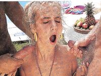 Retro magazine No.332  holiday fun  31