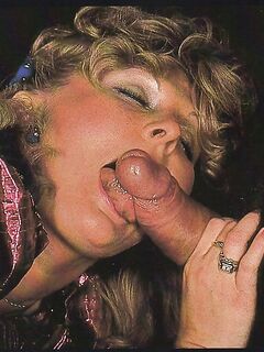 Vintage magazine No.1069  Gerlinde gets bottled in  20