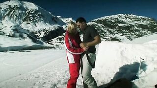 Diana Gold Private Sports 7 Snow Angels - sc2