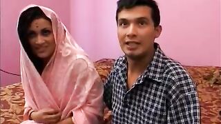 Brunette indian slut loves gang bangs