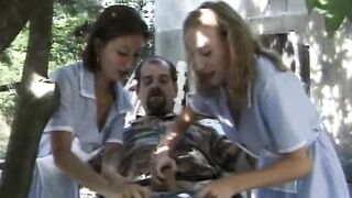 Geraldine Infirmieres de Laetitia 7 (1997)