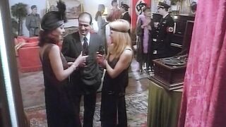 Clarissa Bruni Bambole del Fuhrer - sc3