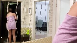 Sweetbuttocks - Two Delivery Men Brought me Packages at once