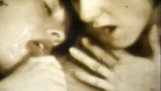 HISTORIC EROTICA Goop Guzzin Gals