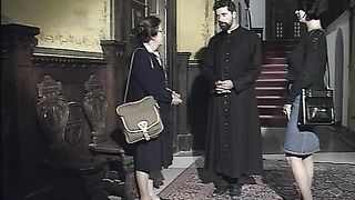 Итальянский порно фильм Il Confessionale (1998)